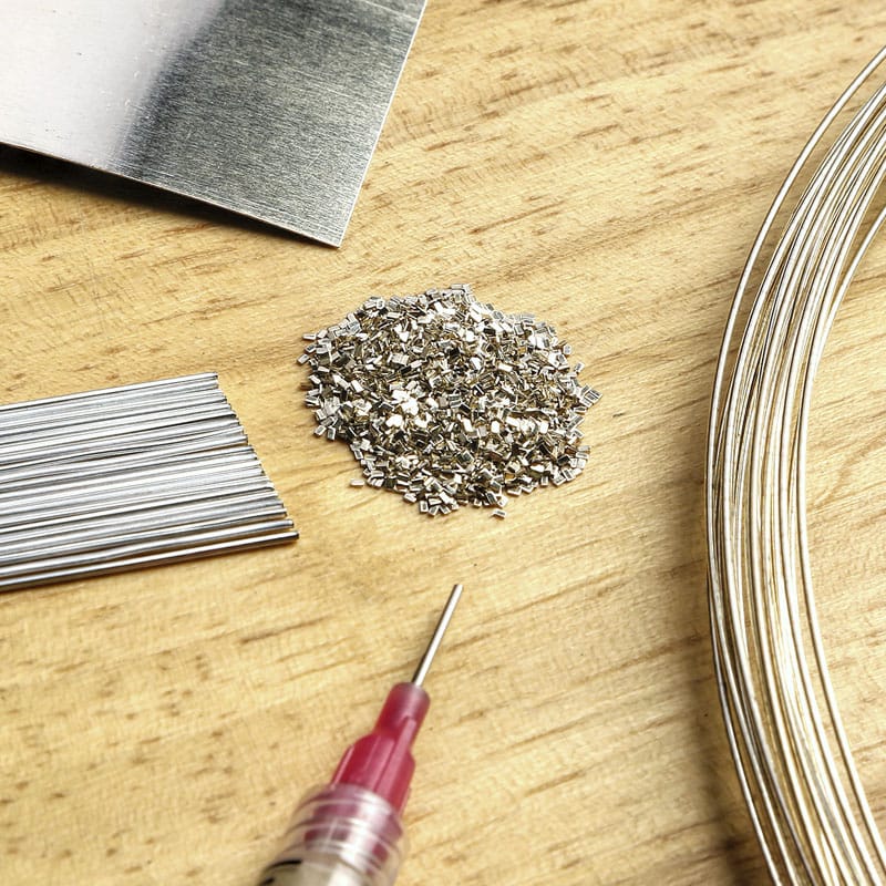 thumbnail interactive-video image 1 of 4 Pieces Solid Raw Brass Soldered Rings - Hammered Finish, 57mm Loop (CW-4380C) 1 of 3