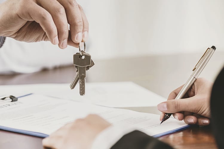 What Jewelers Should Know About Commercial Leases