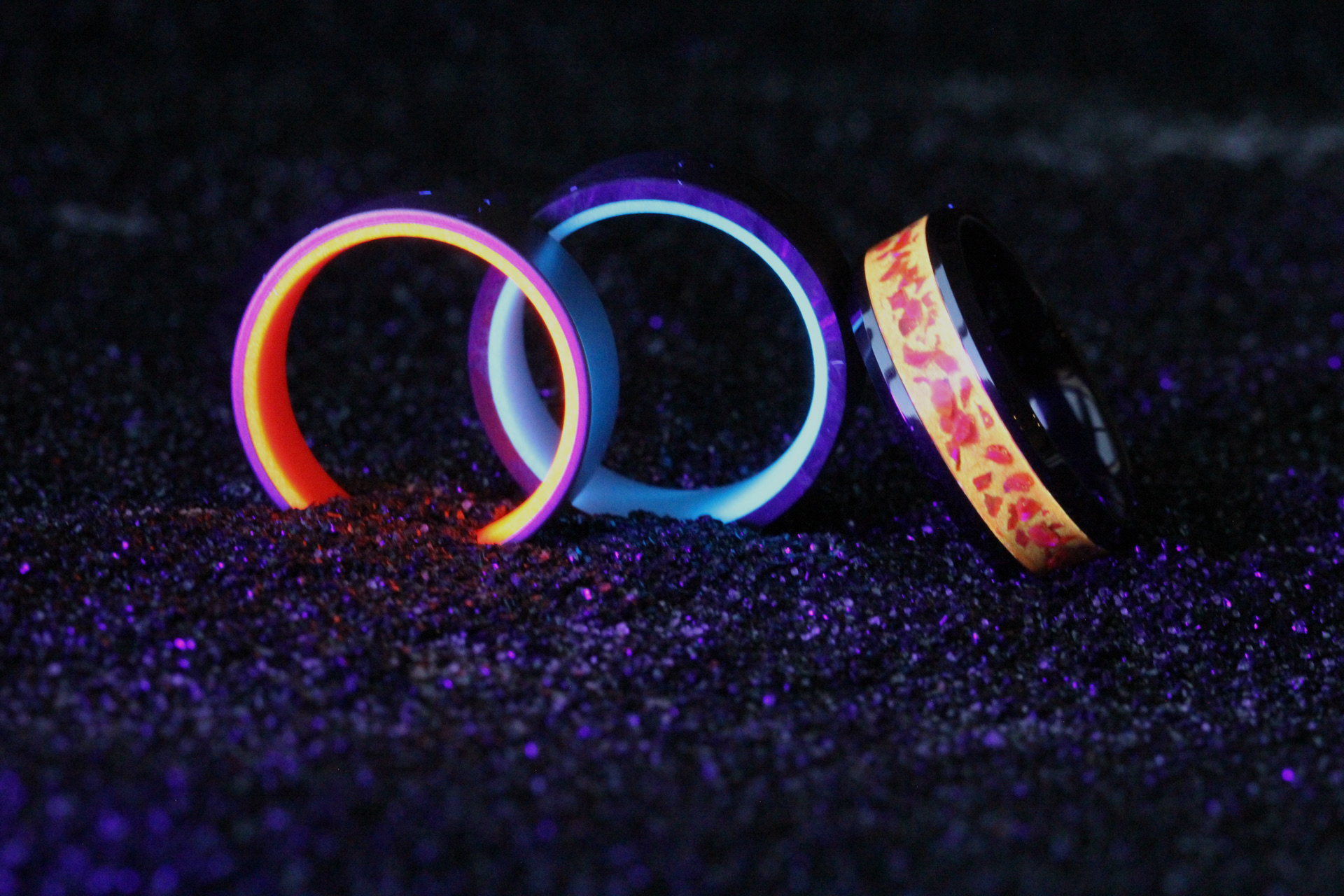 GLOW