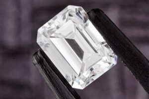 What “Bubbles” in Diamonds Actually Are