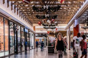 McKinsey Forecasts Drop in Holiday Jewelry Spending