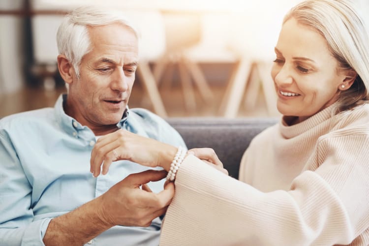 Using Clienteling to Win Over Milestone Customers